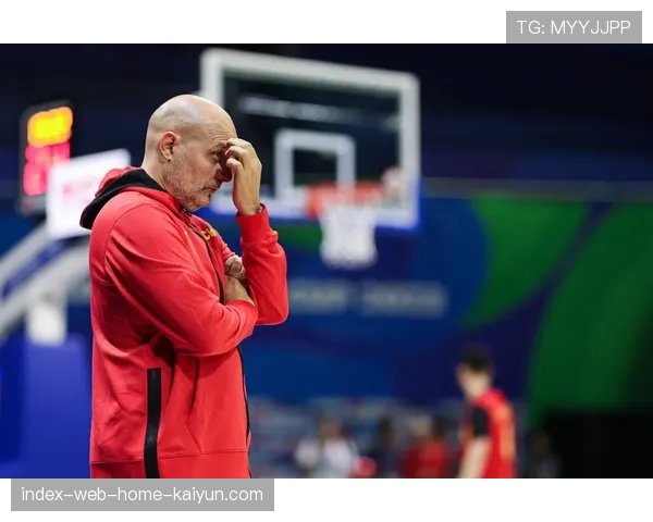 菲律宾内线得分32比40落后 禁区攻防失衡成失利主因之一